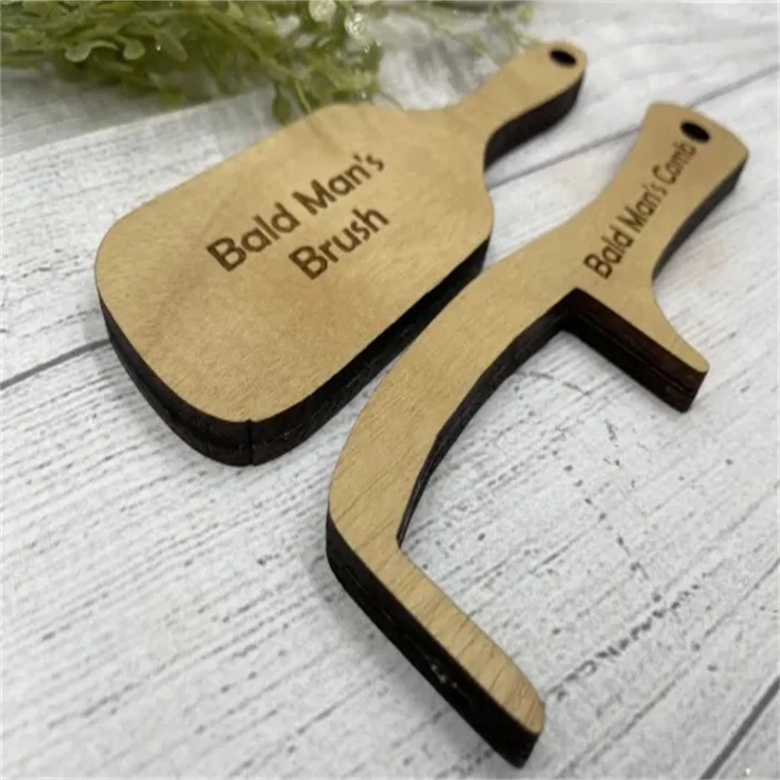 Funny Bald Man Grooming Tool N - Men'S Grooming Brush recension och pris