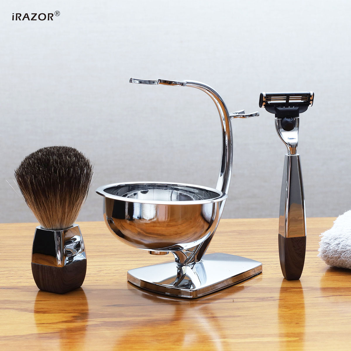 iRAZOR Professional Wet Shavin - Men'S Grooming Razor Kit recension och pris